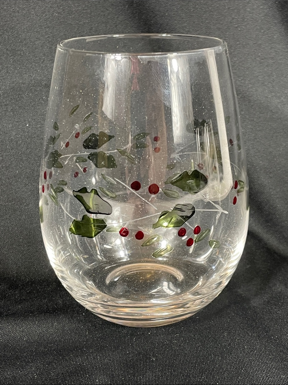NWT Pfaltzgraff Holly Pattern Christmas Stemless Wine Glasses Set of 4 Etched